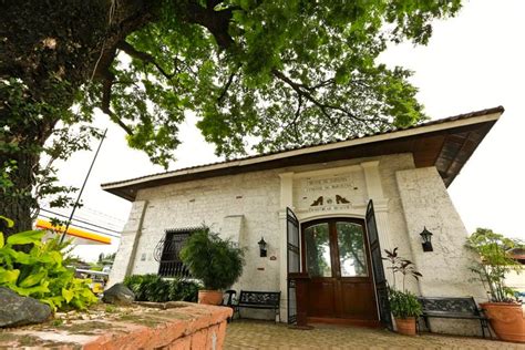 marikina shoe museum reviews|PH Shoe History in a Museum .